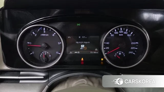 Kia Carnival 4th generation id 3691371 из Кореи 18