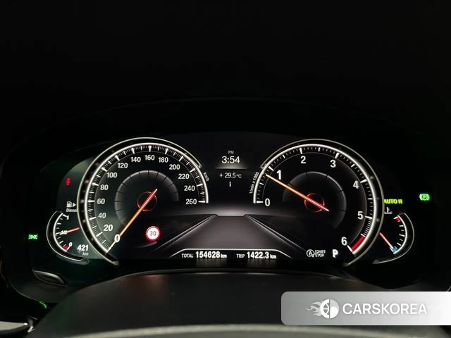 BMW 5 Series (G30) id 4907819 из Кореи 18