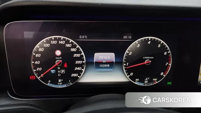 Mercedes-Benz E-Class W213 id 3651906 из Кореи 18