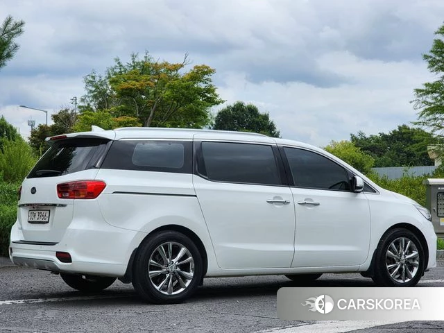 Kia The New Carnival id 4610338 из Кореи 18