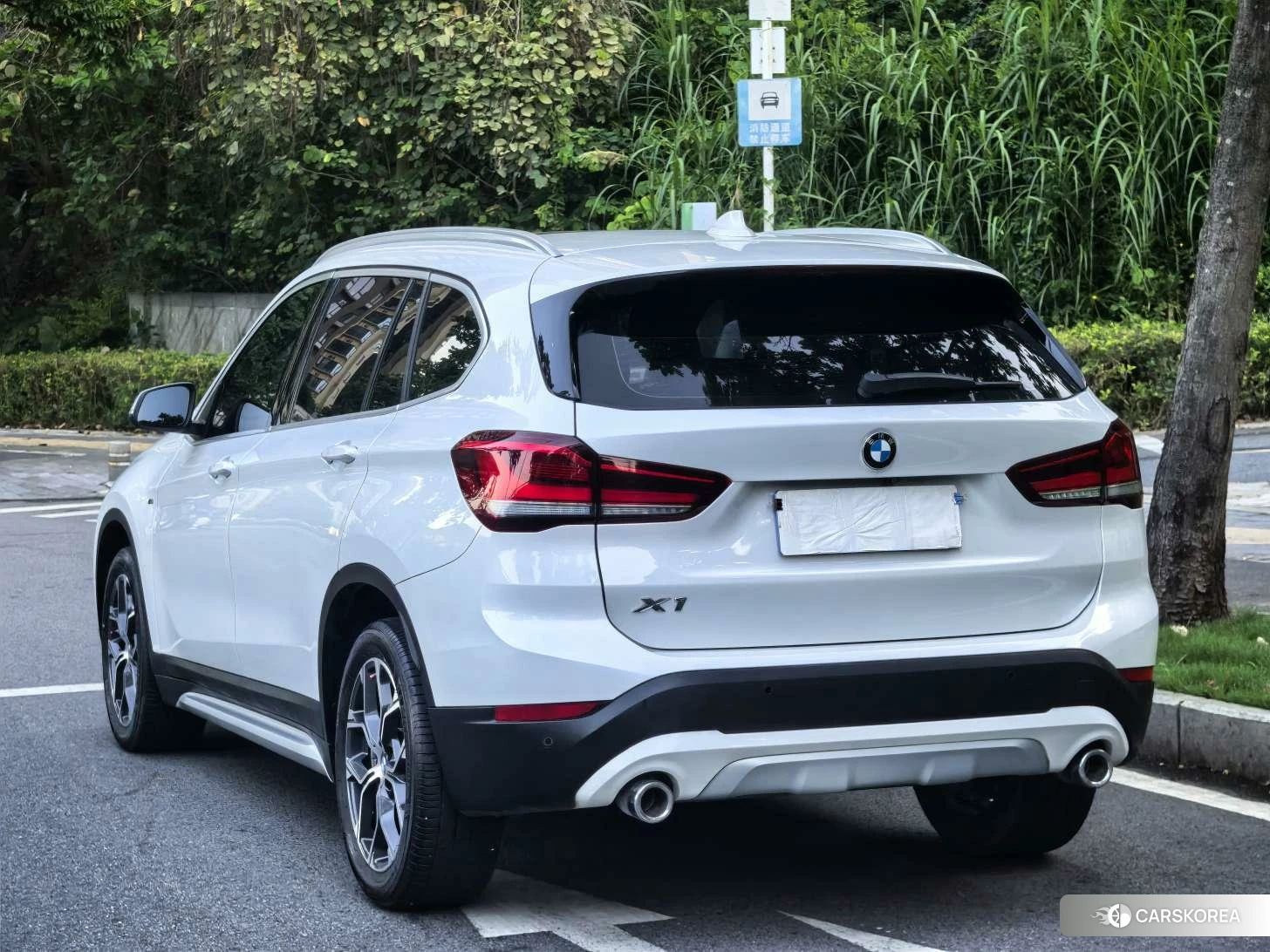BMW X1 id 4513788 из Китая 13