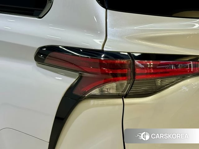 Toyota Saina id 3890614 из Китая 28