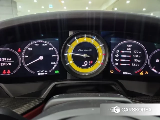 Porsche 911(992) id 2884903 из Кореи 14