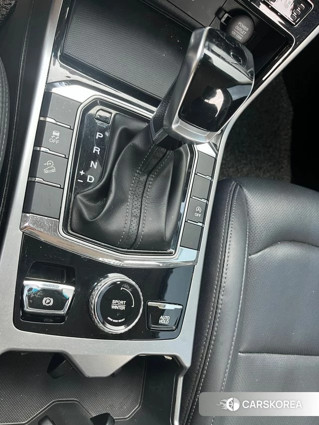 Ssangyong Beautiful Korando id 4748286 из Кореи 8