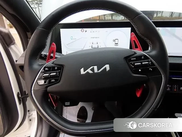 Kia EV6 id 3654110 из Кореи 18