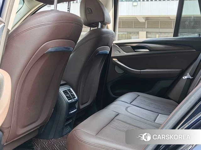 BMW X3 id 4265420 из Китая 20