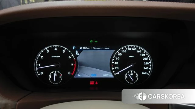 Genesis G90 id 4268988 из Кореи 18