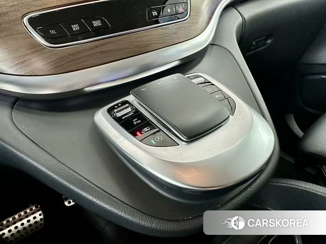Mercedes-Benz V-class id 4235444 из Китая 19