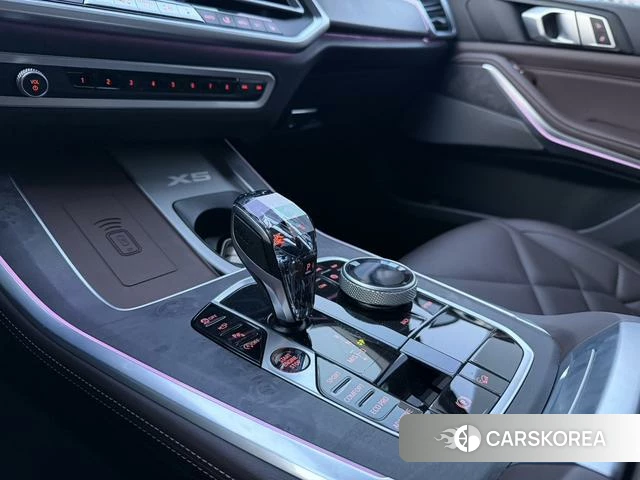 BMW X5 id 4275608 из Китая 21
