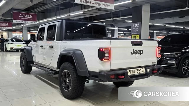 Jeep Gladiator (JT) id 4654728 из Кореи 8