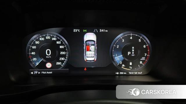 Volvo XC40 id 4284217 из Кореи 18
