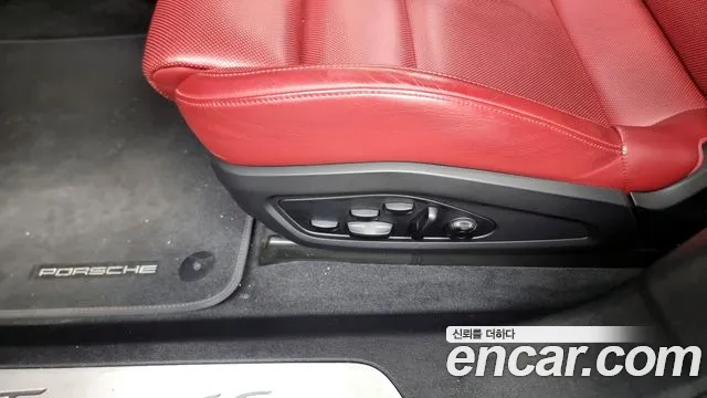 Porsche Taycan id 2664660 из Кореи 18