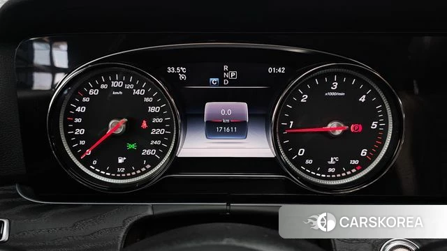 Mercedes-Benz E-Class W213 id 4658215 из Кореи 32