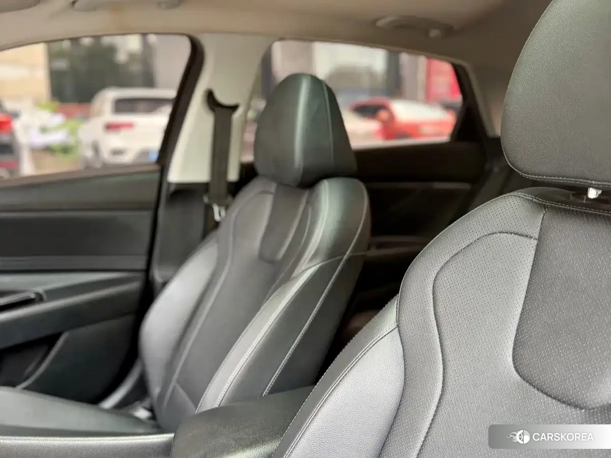 Hyundai Elantra id 4559587 из Китая 21