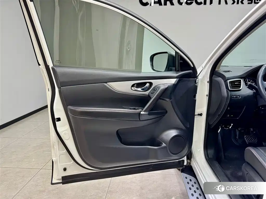 Nissan Qashqai id 4589394 из Китая 28