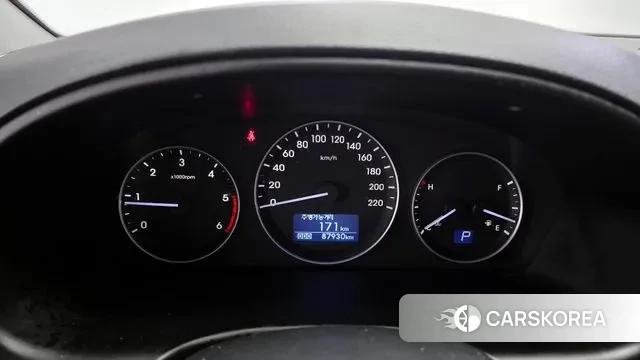 Hyundai The New Grand Starex id 3617314 из Кореи 18