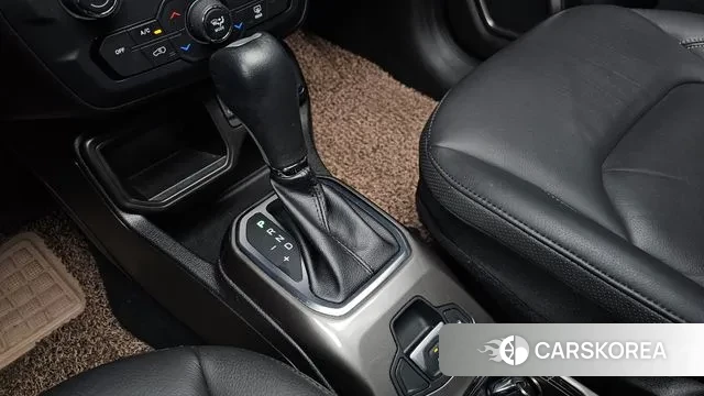 Jeep Renegade id 3504563 из Кореи 18