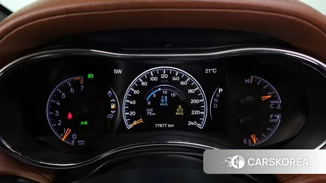 Jeep Grand Cherokee id 3335716 из Кореи 18