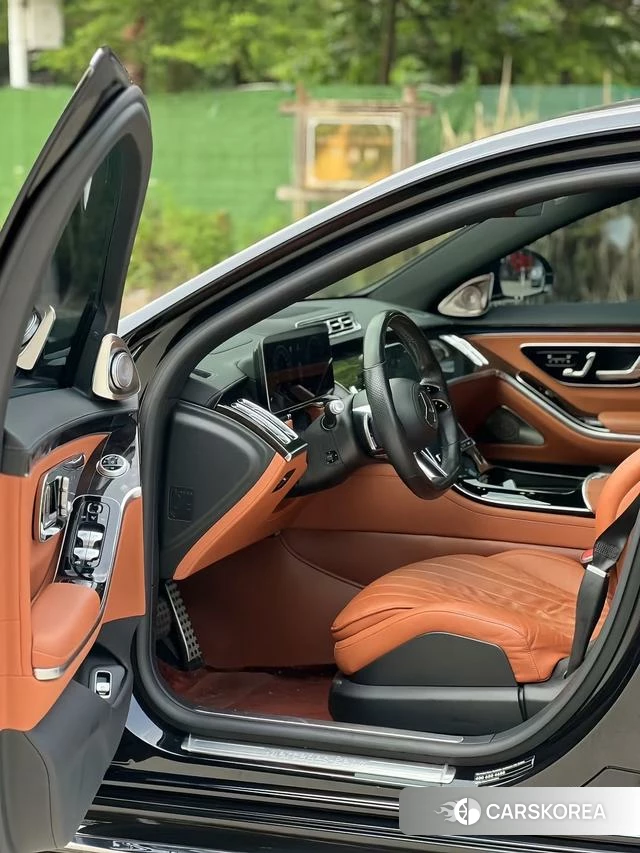 Mercedes-Benz S-class id 4359159 из Китая 8