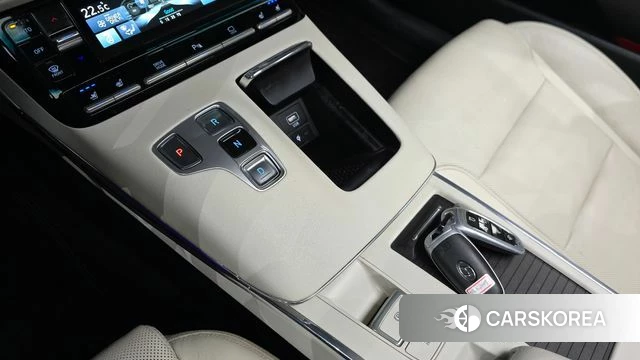 Hyundai The New Grandeur IG Hybrid id 4361338 из Кореи 29