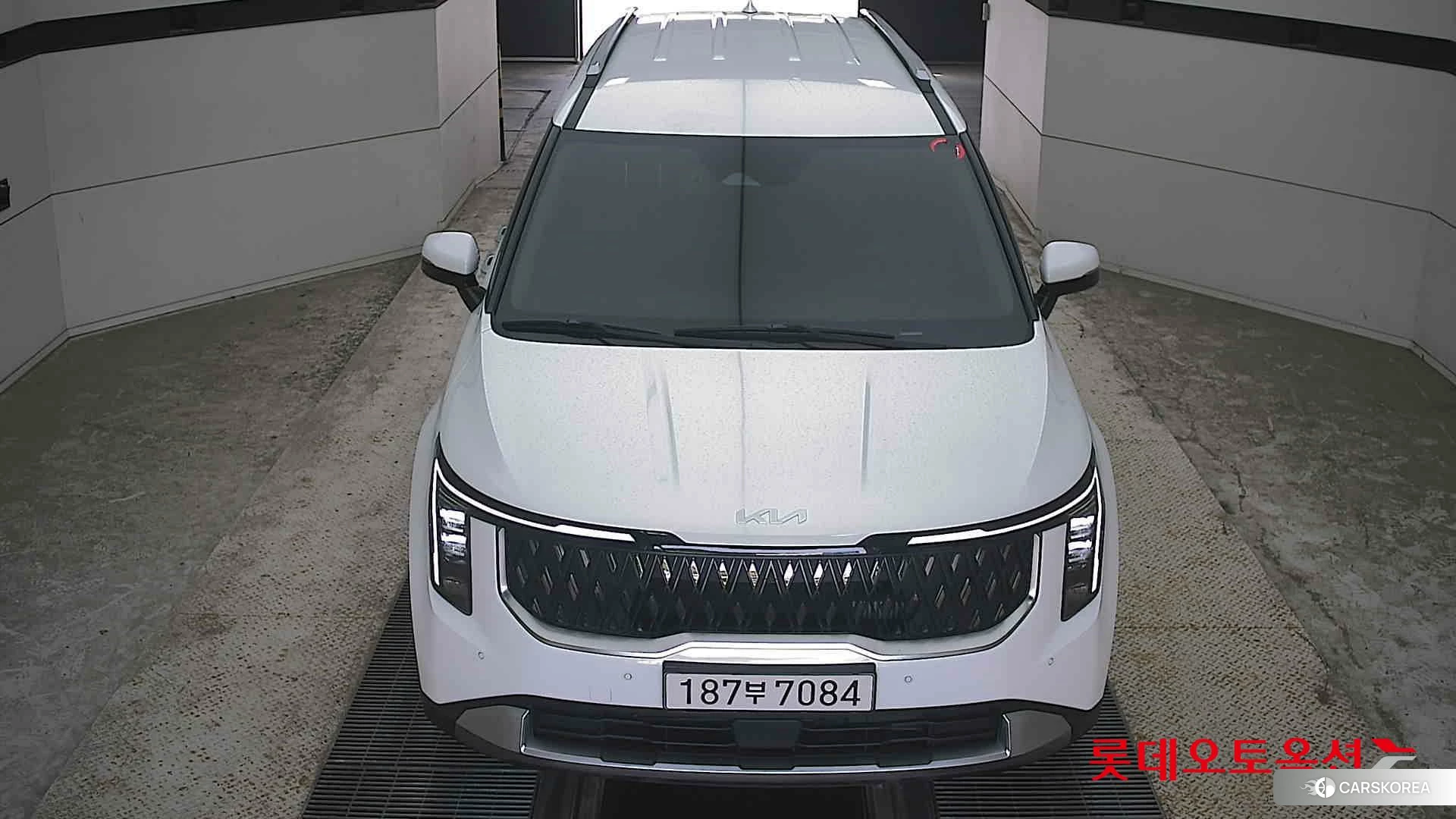 Kia Carnival id 4504295 из Кореи 35