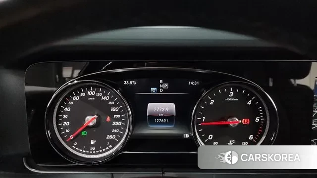 Mercedes-Benz E-Class W213 id 2986700 из Кореи 18