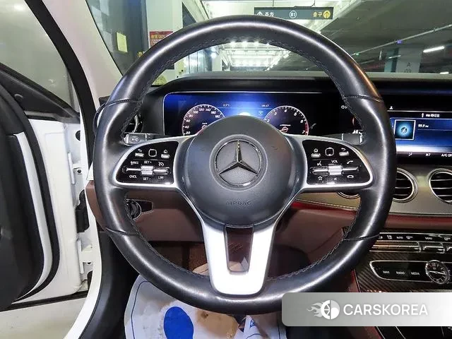 Mercedes-Benz E-Class W213 id 3656592 из Кореи 13