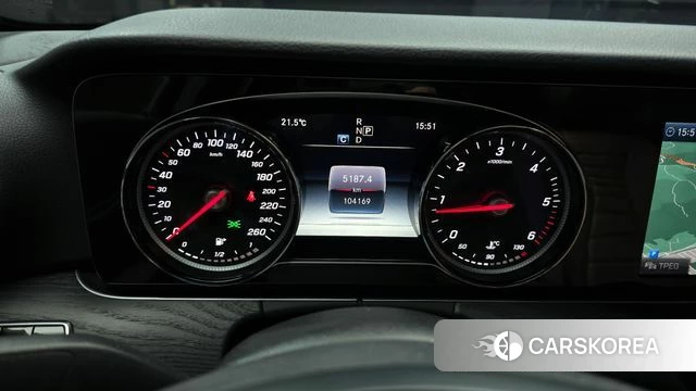 Mercedes-Benz E-Class W213 id 3925028 из Кореи 18
