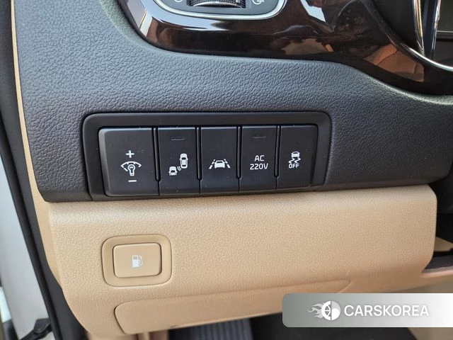 Kia The New Carnival id 3853398 из Кореи 18