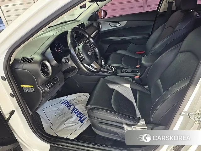 Kia Come New K3 id 3573987 из Кореи 16