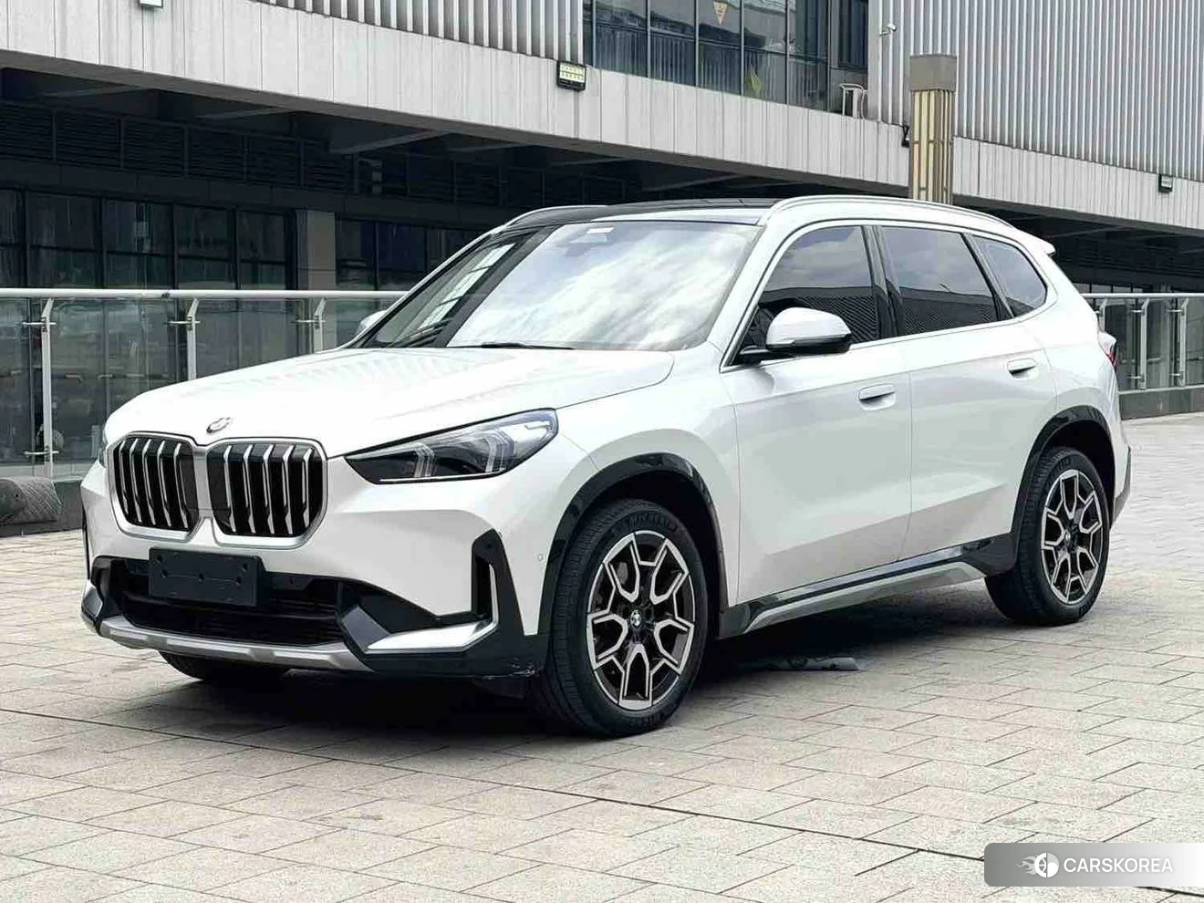 BMW X1 id 4514814 из Китая 10