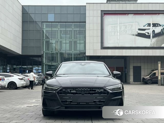 Audi A7L id 4274178 из Китая 15
