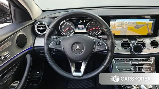 Mercedes-Benz E-Class W213 id 3834999 из Кореи 18