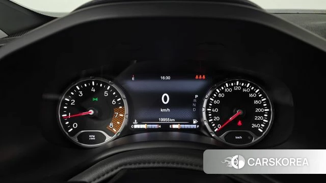 Jeep Renegade id 3811881 из Кореи 18