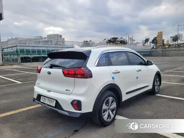 Kia The New Niro id 3568269 из Кореи 18