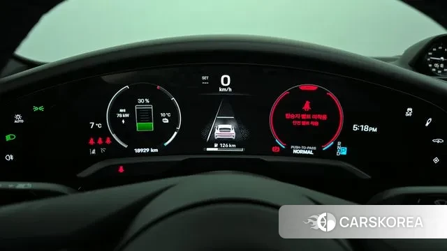 Porsche Taycan id 3585527 из Кореи 18