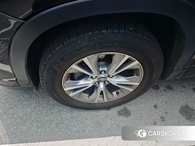 Toyota Highlander id 4214181 из Китая 8
