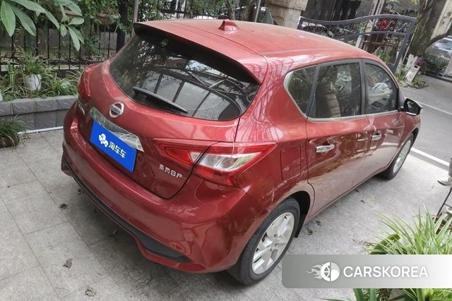 Nissan TIIDA id 4276240 из Китая 15