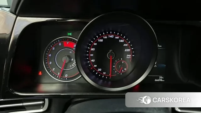 Hyundai Avante (CN7) id 3213771 из Кореи 18