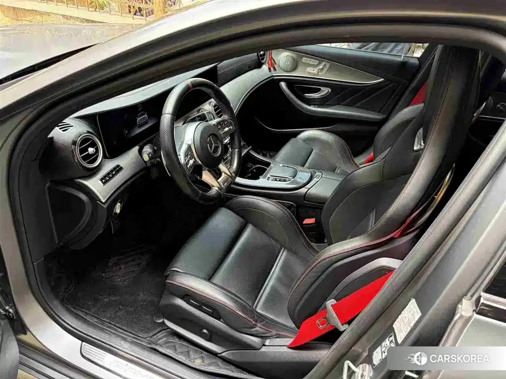 Mercedes-Benz E-class AMG id 4654609 из Китая 24