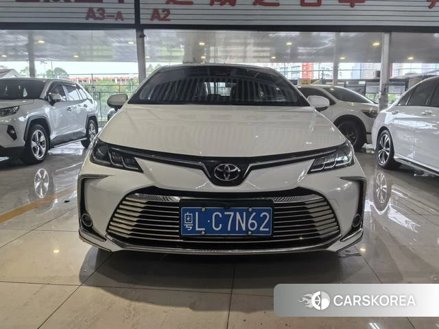 Toyota Corolla id 4307239 из Китая 8