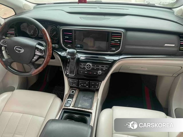 GAC Trumpchi Trumpchi M8 id 4241654 из Китая 8