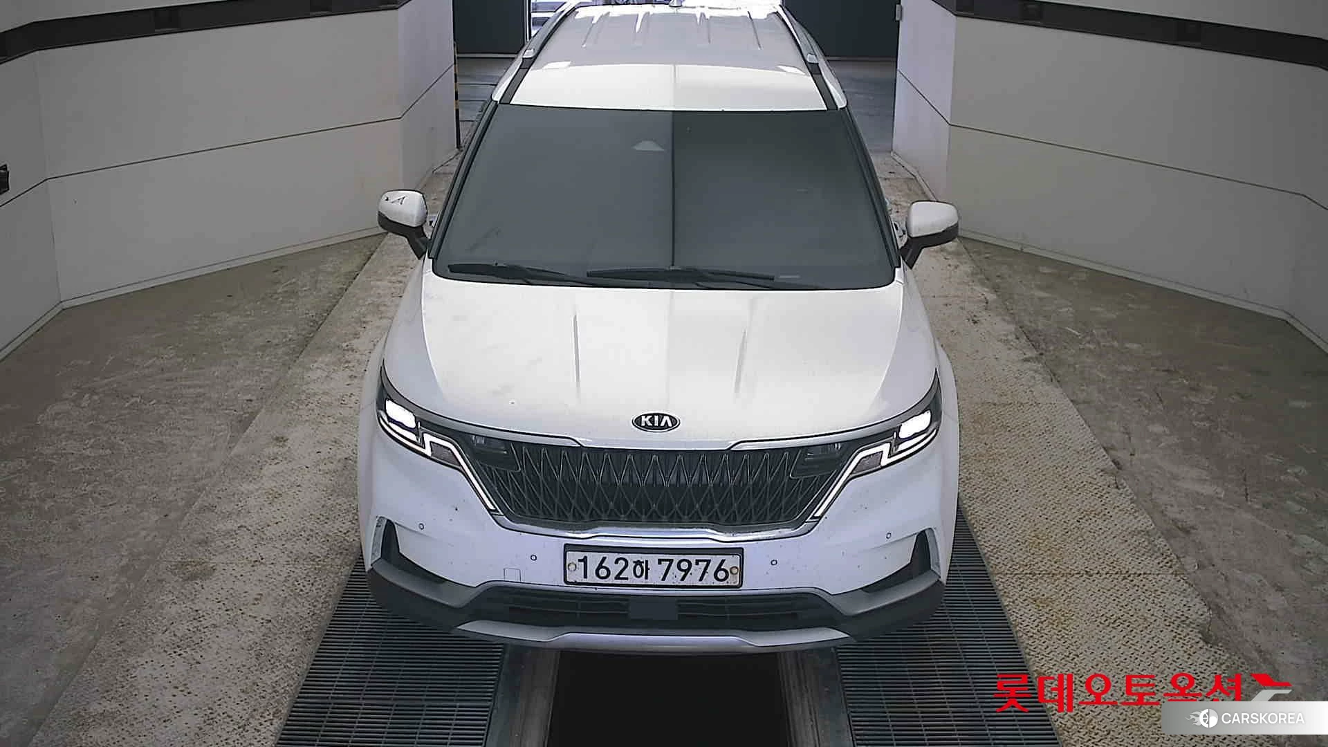 Kia Carnival id 4296886 из Кореи 36