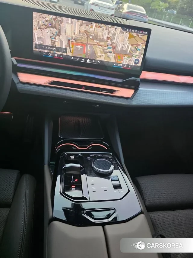 BMW 5 Series (G60) id 3405004 из Кореи 8