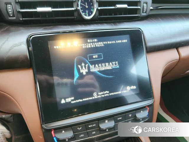 Maserati Quattroporte id 3900062 из Кореи 18