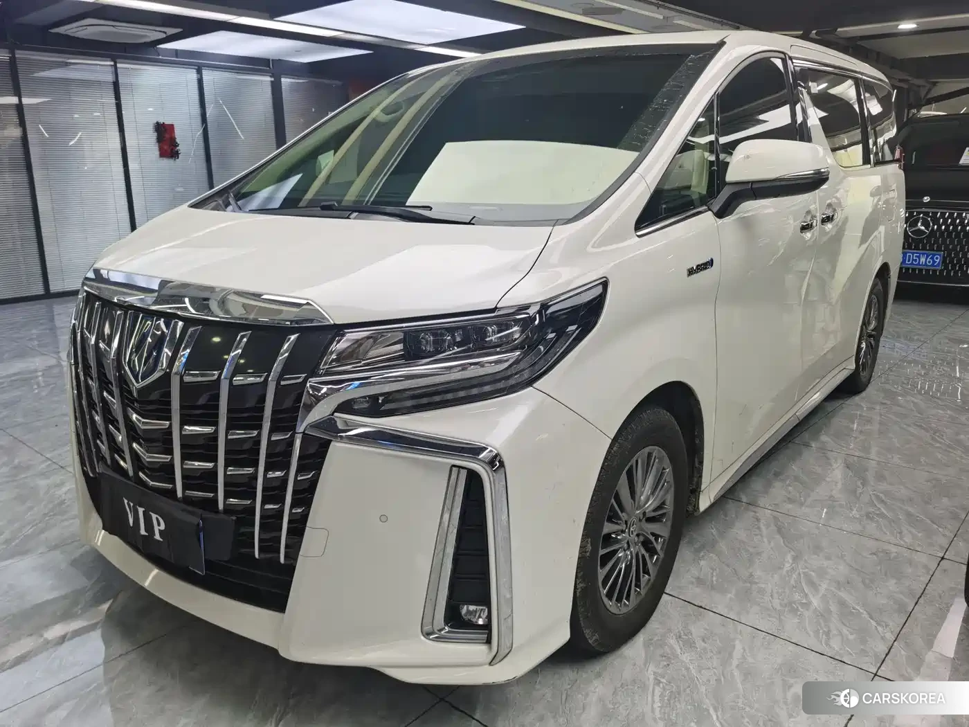 Toyota Alphard id 4547257 из Китая 12