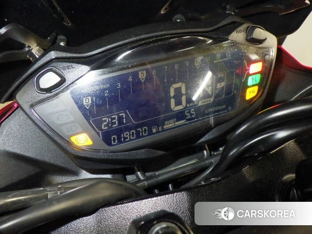 Suzuki GSX-S750 id 3947708 из Японии 32
