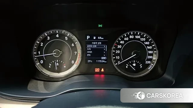 Hyundai Venue id 3004407 из Кореи 18