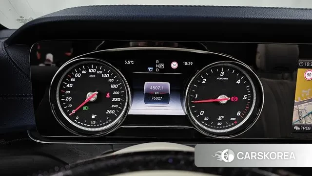 Mercedes-Benz E-Class W213 id 3515186 из Кореи 18