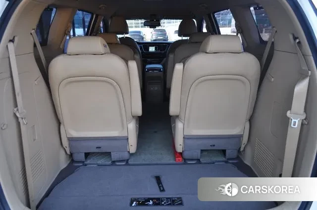 Kia The New Carnival id 3541663 из Кореи 18